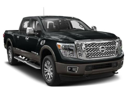 Used 2019 Nissan Titan Platinum Reserve w/ Platinum Utility Package AWD/4WD image 9