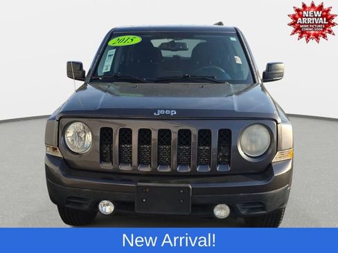 Used 2015 Jeep Patriot Sport w/ Power Value Group FWD image 2