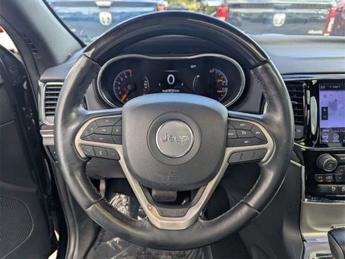 Used 2020 Jeep Grand Cherokee Overland image 27