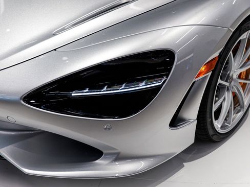 New 2026 McLaren 750S Spider image 16