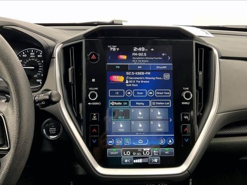 Used 2024 Subaru Crosstrek 2.0i Premium image 5