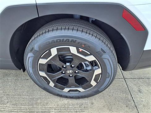 New 2026 Hyundai Santa Fe SE image 18