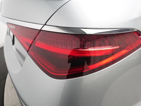 Used 2022 Mercedes-Benz S 580 4MATIC Sedan image 32