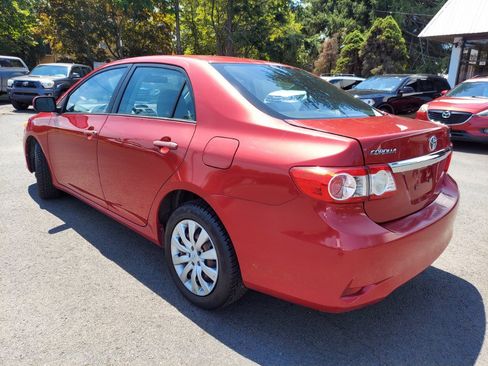 Used 2012 Toyota Corolla LE FWD image 6