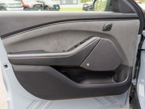 Used 2025 Ford Mustang Mach-E GT AWD/4WD image 18