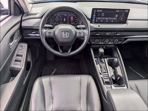 Used 2024 Honda Accord EX-L image 17