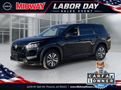 Used 2024 Nissan Pathfinder SL w/ Lighting Package (N92)