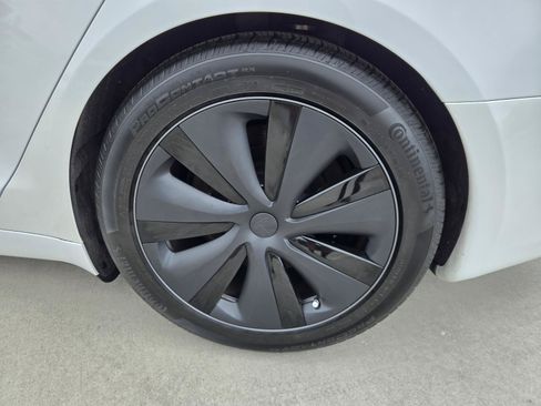 Used 2023 Tesla Model S Standard Range AWD/4WD image 27