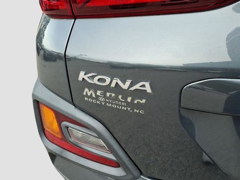 Used 2021 Hyundai Kona SE image 5