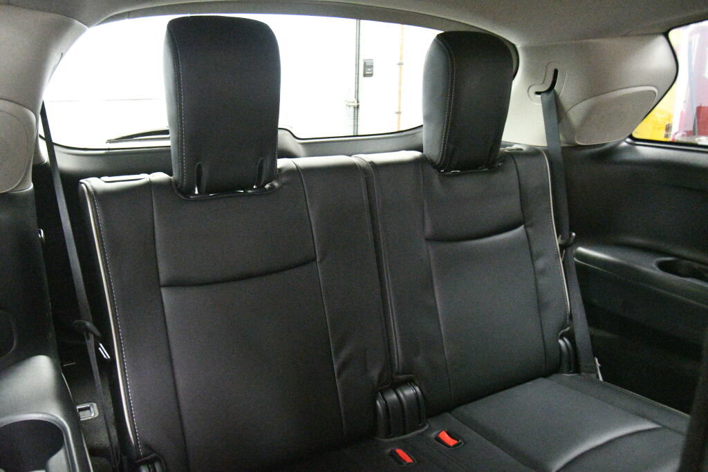 Used 2020 INFINITI QX60 Luxe AWD/4WD image 29