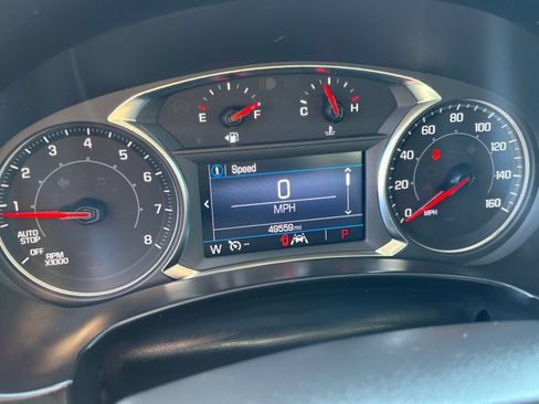 Used 2024 GMC Terrain SLE FWD image 40