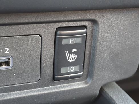 New 2026 Nissan Frontier SV image 4