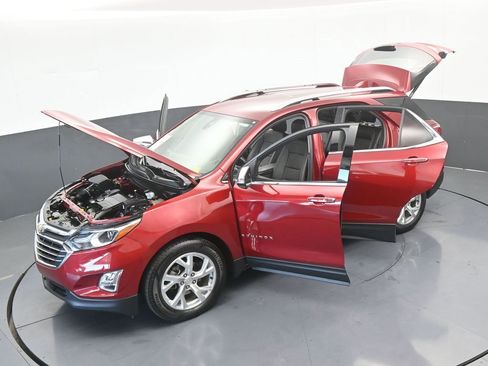 Used 2020 Chevrolet Equinox Premier image 65
