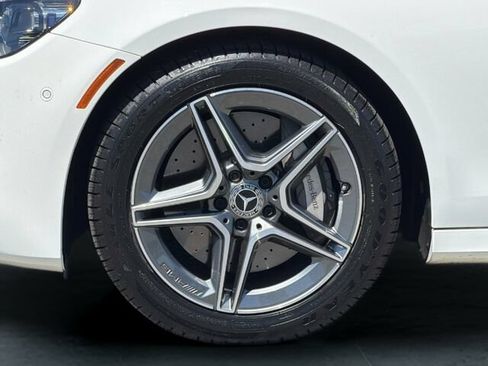 Certified 2022 Mercedes-Benz E 350 4MATIC Sedan image 34