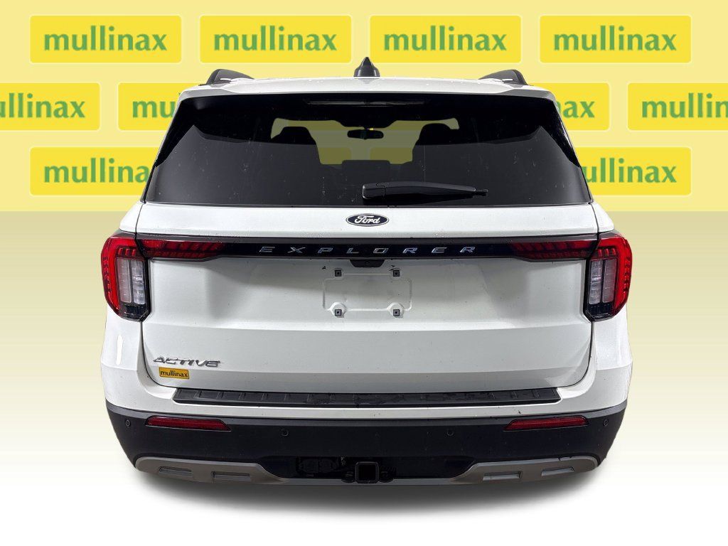 New 2027 Ford Explorer Active w/ Active Comfort Package RWD image 31