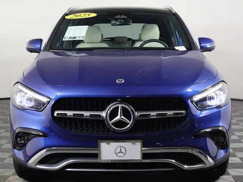 Certified 2025 Mercedes-Benz GLA 250 4MATIC image 2