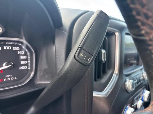 Used 2019 GMC Sierra 1500 AT4 w/ Off Road Performance Package AWD/4WD image 32