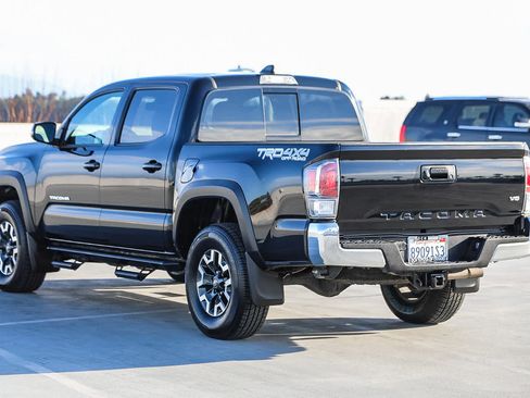 Certified 2023 Toyota Tacoma TRD Off-Road image 8