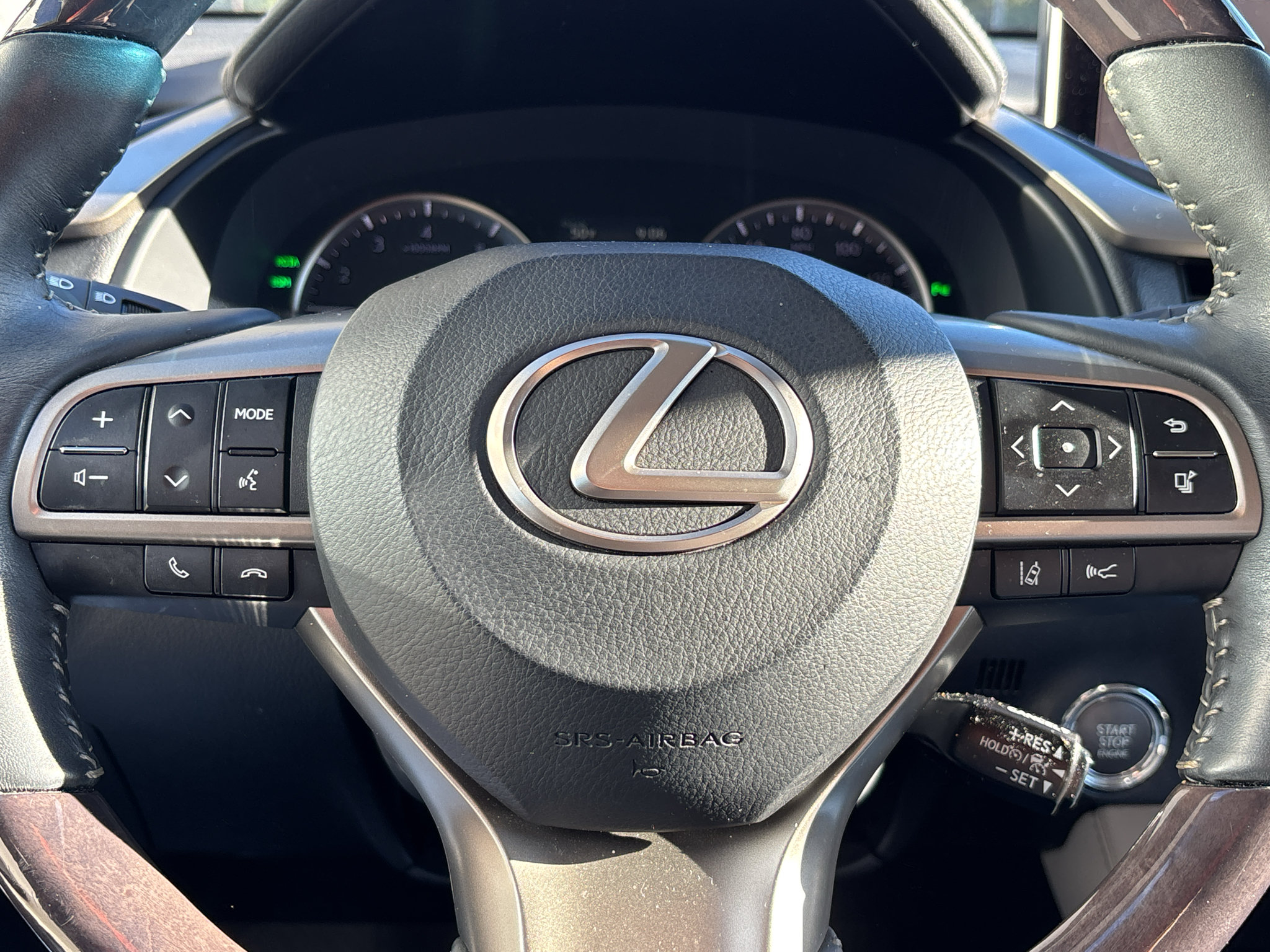 Used 2017 Lexus RX 350 FWD w/ Luxury Package image 18