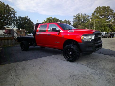 Used 2019 RAM 2500 Tradesman image 7