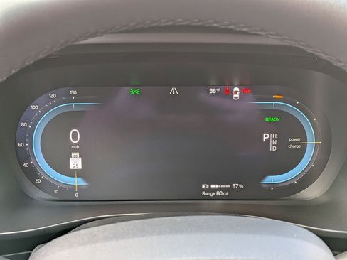 Certified 2023 Volvo C40 P8 Recharge Ultimate w/ Protection Package Premier image 18