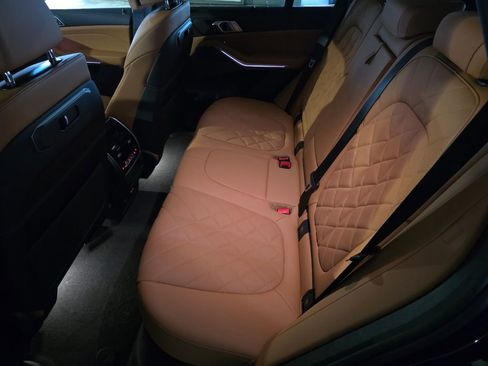 New 2026 BMW X5 sDrive40i w/ Climate Comfort Package RWD image 12