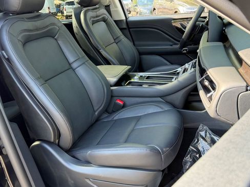 New 2026 Lincoln Aviator Reserve AWD/4WD image 7