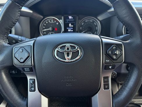 Used 2022 Toyota Tacoma SR5 image 28