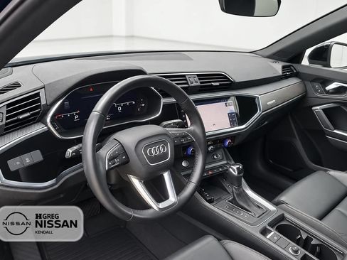 Used 2020 Audi Q3 2.0T Prestige AWD/4WD image 7