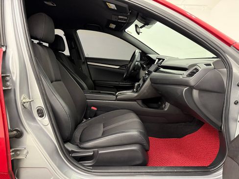 Used 2021 Honda Civic Sport image 25