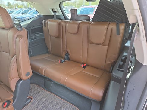 Certified 2023 Subaru Ascent Touring image 12