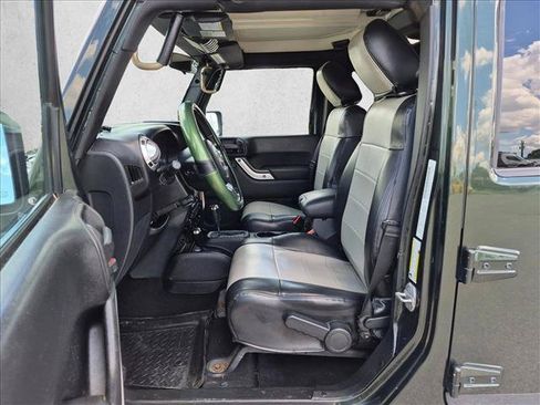 Used 2011 Jeep Wrangler Unlimited Sahara w/ Trailer Tow Group AWD/4WD image 17