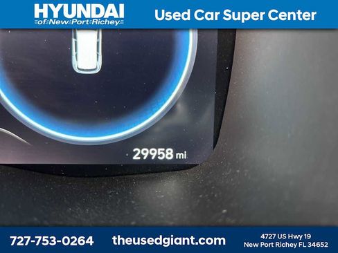Used 2022 Hyundai Santa Fe Limited image 13