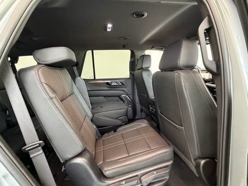 Certified 2025 Chevrolet Tahoe High Country RWD image 14
