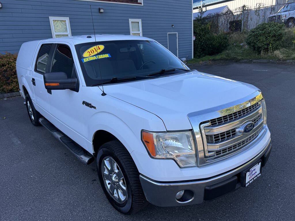 Used 2014 Ford F150 XLT w/ XLT Chrome Package RWD image 10