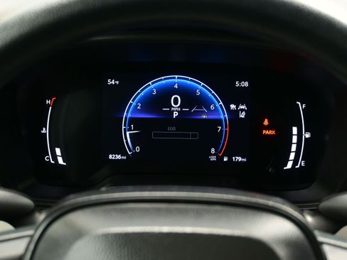Used 2026 Toyota Corolla LE FWD image 22
