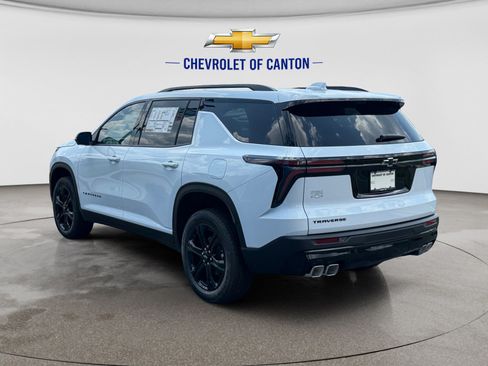 New 2027 Chevrolet Traverse LT w/ Midnight/Sport Edition FWD image 7