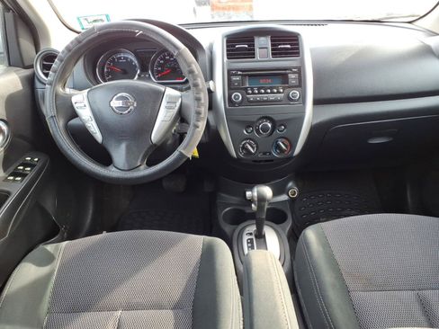 Used 2017 Nissan Versa SV FWD image 10