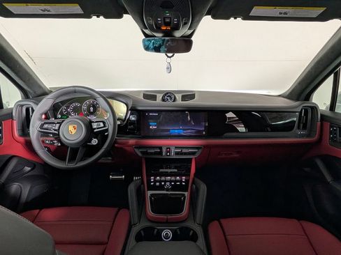 New 2026 Porsche Cayenne GTS AWD/4WD image 20