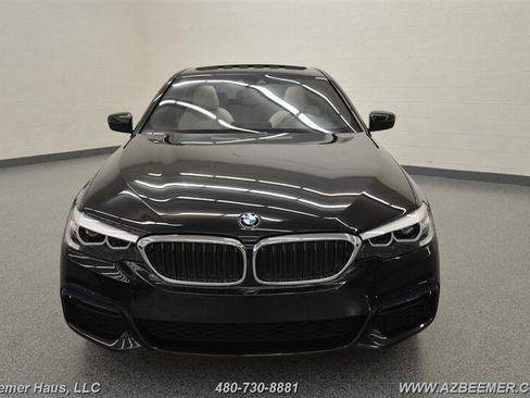 Used 2020 BMW 530i w/ M Sport Package RWD image 5