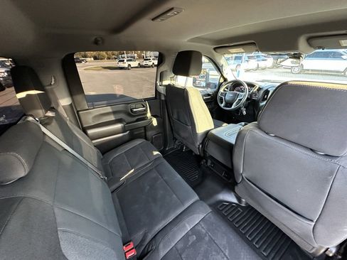 Used 2022 Chevrolet Silverado 2500 W/T w/ WT Convenience Package image 14