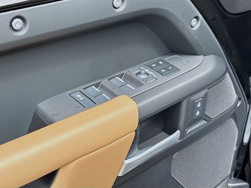 New 2026 Land Rover Defender 110 S AWD/4WD image 23