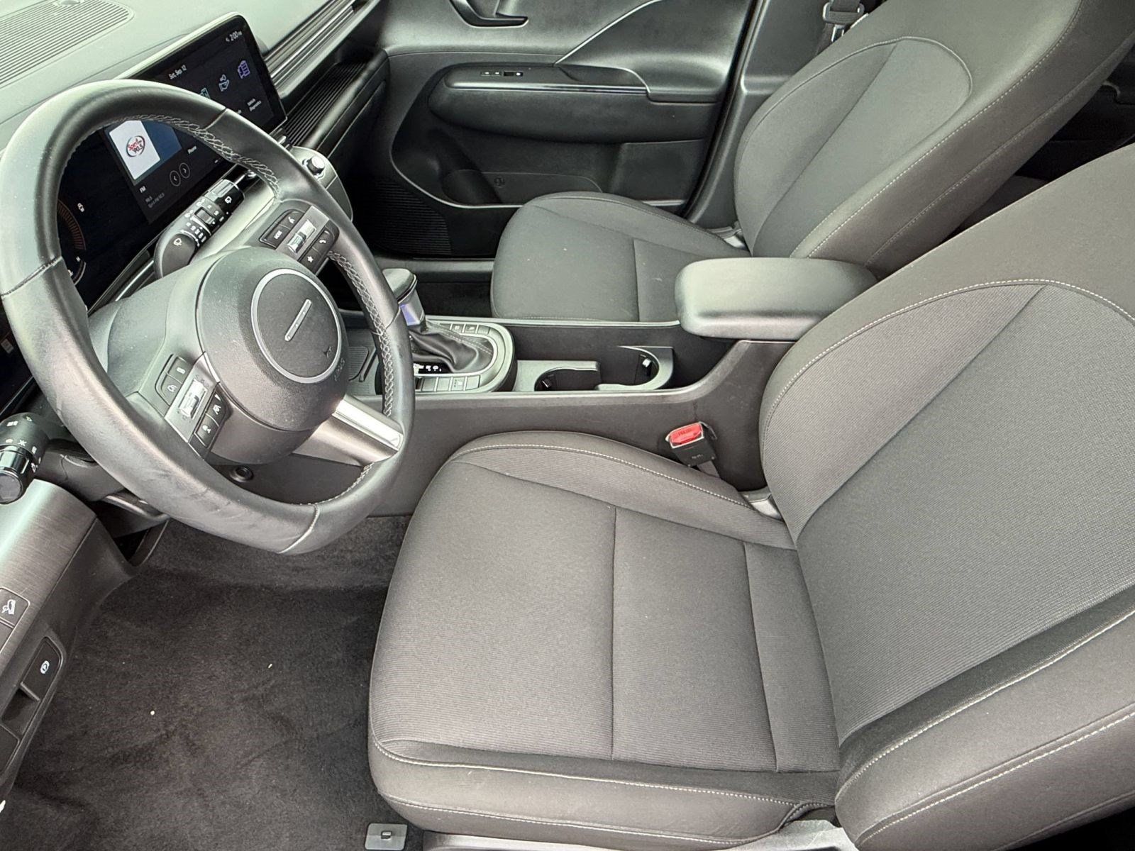 Used 2026 Hyundai Kona SEL Sport FWD image 5