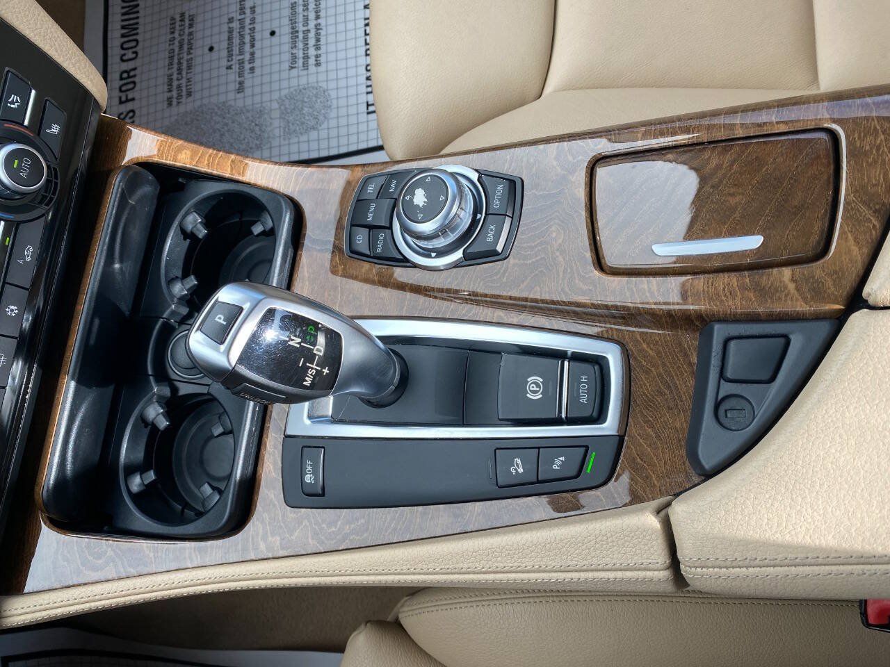 Used 2011 BMW 535i xDrive Sedan AWD/4WD image 18