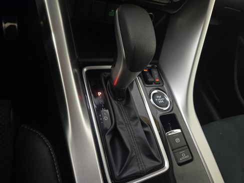 Used 2023 Mitsubishi Eclipse Cross AWD image 22
