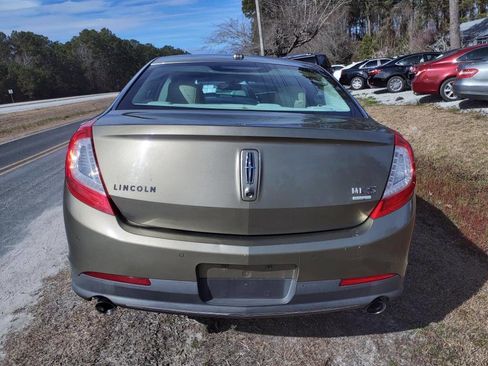 Used 2013 Lincoln MKS AWD image 2