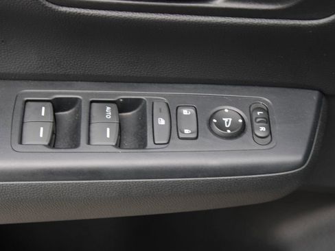Used 2024 Honda CR-V LX image 29