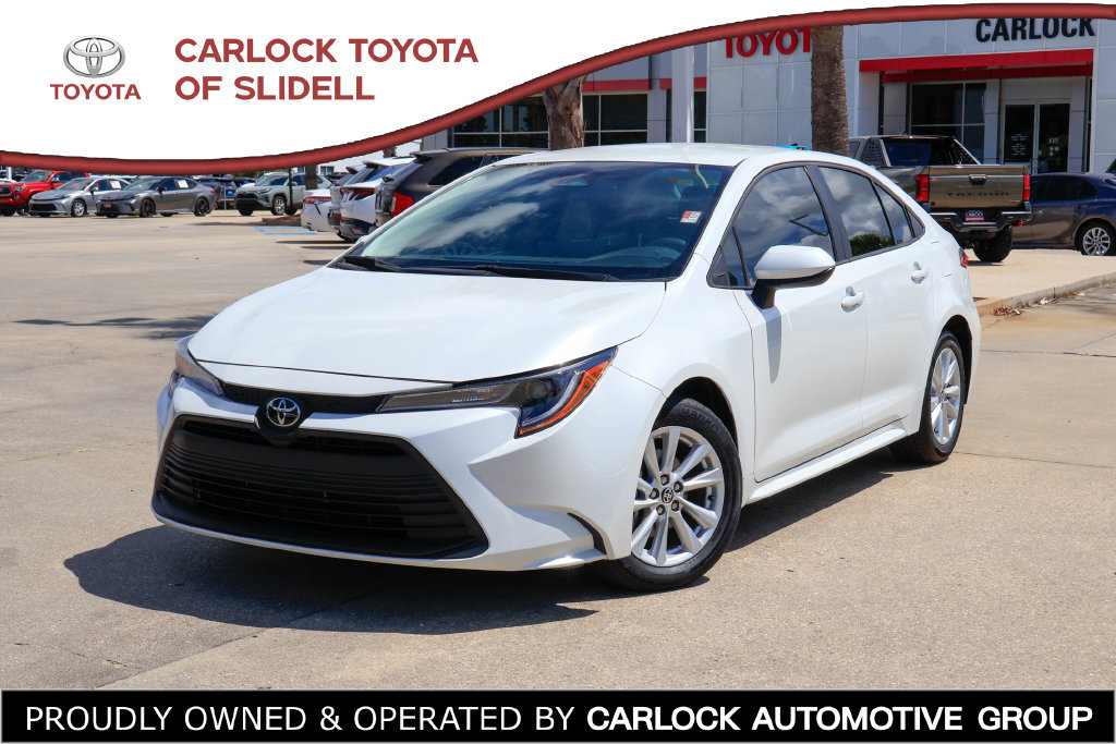 Used 2026 Toyota Corolla LE w/ LE Premium Package FWD image 1