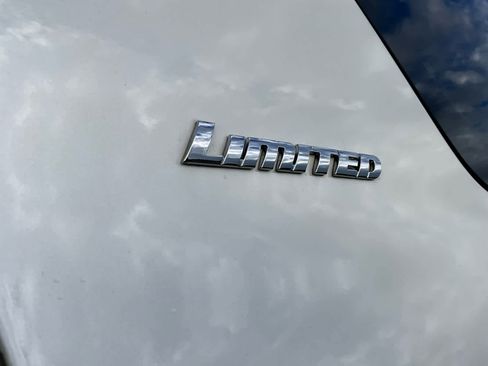 Used 2023 Toyota 4Runner Limited image 30