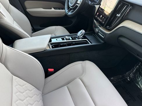 Certified 2026 Volvo XC60 B5 Plus AWD/4WD image 17